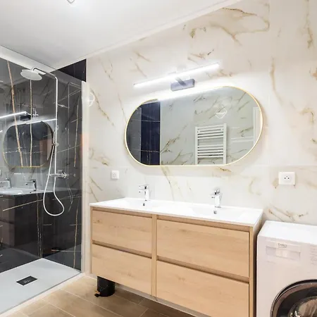 Menton, 3 Pièces, Clim Garage, Piscine Appartement Menton