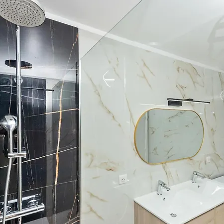 Appartamento Menton, 3 Pièces, Clim Garage, Piscine