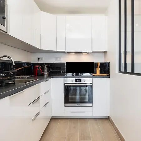 Menton, 3 Pieces, Clim Garage, Piscine