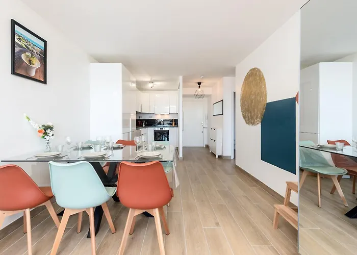 Apartment Menton, 3 Pieces, Clim Garage, Piscine Menton